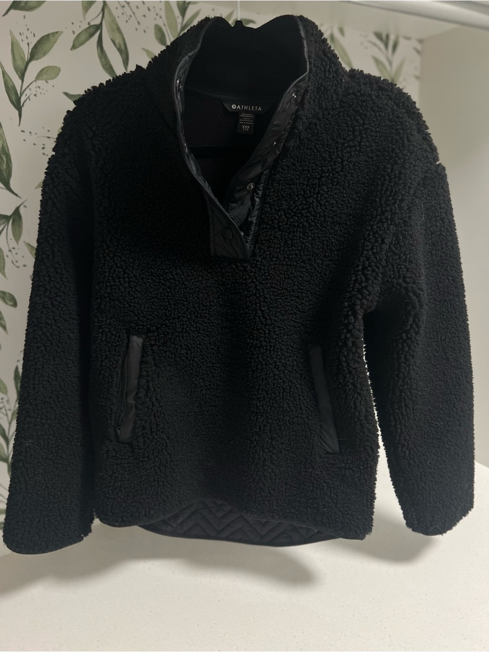 Athleta Black Sherpa Snap Pullover with Quilted Trim